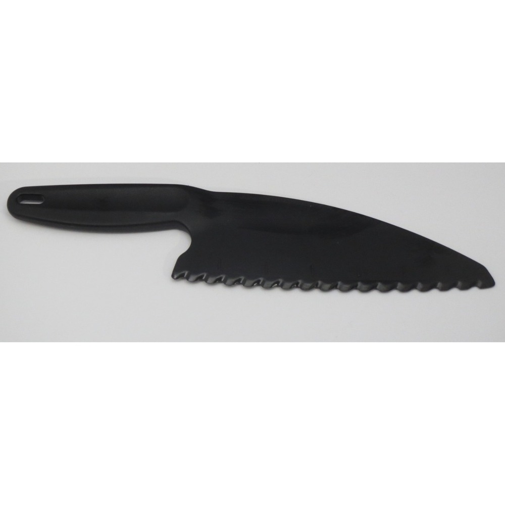 The Pampered‎ Chef Black Nylon Serrated Edge Lettuce Knife